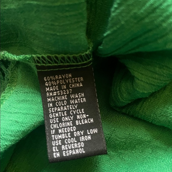 Green Knit Lace Trim Blouse - Picture 7 of 7